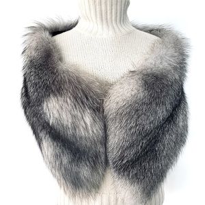 Worth Collection silver Fox Fur wrap 47” by 10”